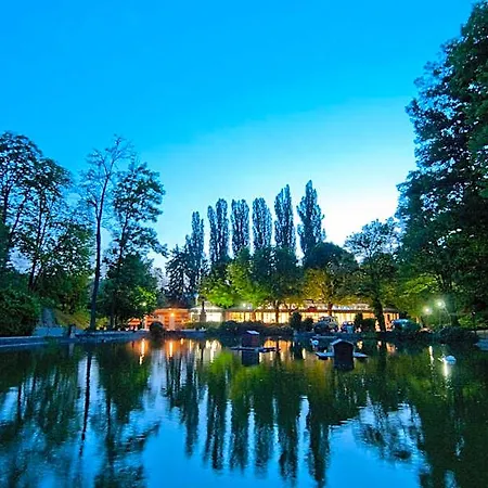 Hotell Villaggio Narrante - Le Dei Conti Mirafiore Serralunga d'Alba