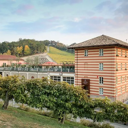 Villaggio Narrante - Le Dei Conti Mirafiore 4*