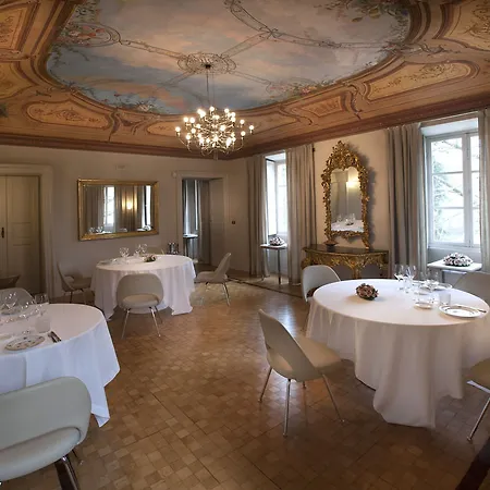 Hotell Villaggio Narrante - Le Dei Conti Mirafiore Serralunga d'Alba