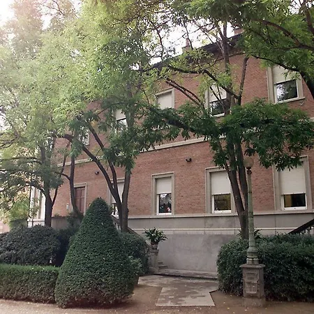 Villaggio Narrante - Le Dei Conti Mirafiore 4* Serralunga d'Alba