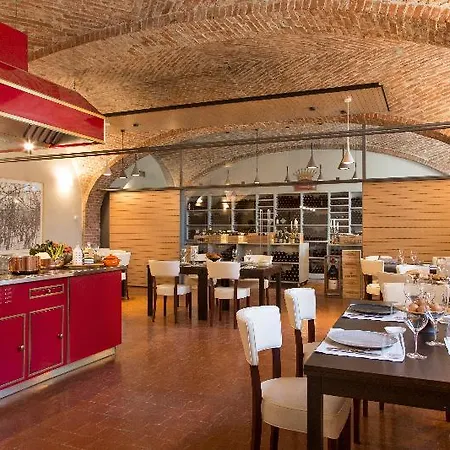 Villaggio Narrante - Le Dei Conti Mirafiore Hotell Serralunga d'Alba