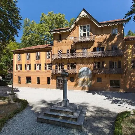 Hotell Villaggio Narrante - Le Dei Conti Mirafiore 4*