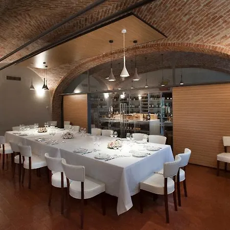 Villaggio Narrante - Le Dei Conti Mirafiore 4*