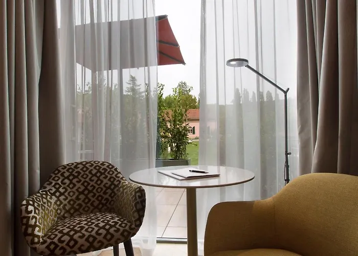 Villaggio Narrante - Le Dei Conti Mirafiore Hotel 4*